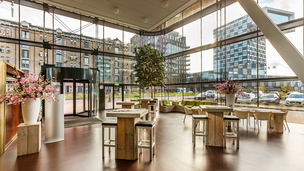 Interieur Schiecentrale Rotterdam; Tetra Tech voert technische due diligence uit op iconisch industrieel pand aan de Lloydpier