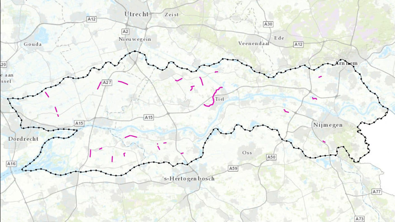 Kaart met regioselectie in Nederland rond Utrecht en Arnhem, met aanduiding van potentiële locaties voor natuurvriendelijke oevers