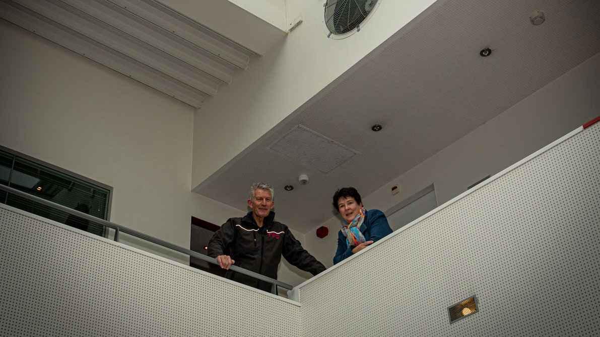 Henny Post en André Bult in het atrium