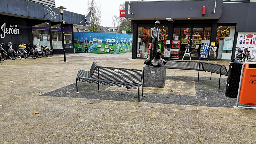 Oude situatie van Winkelcentrum de Meenthof