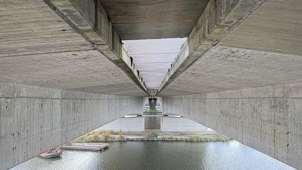 Constructie van Maldense brug