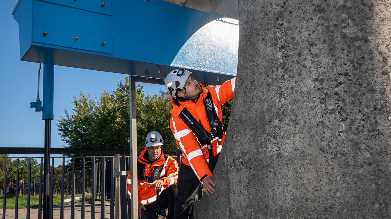 Inspectie van een brug