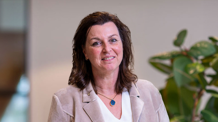 Headshot of Edith Sweep